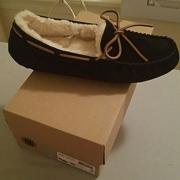 UGG black mocassin - Picture 2 of 5